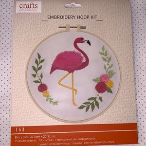 Flamingo embroidery hoop kit